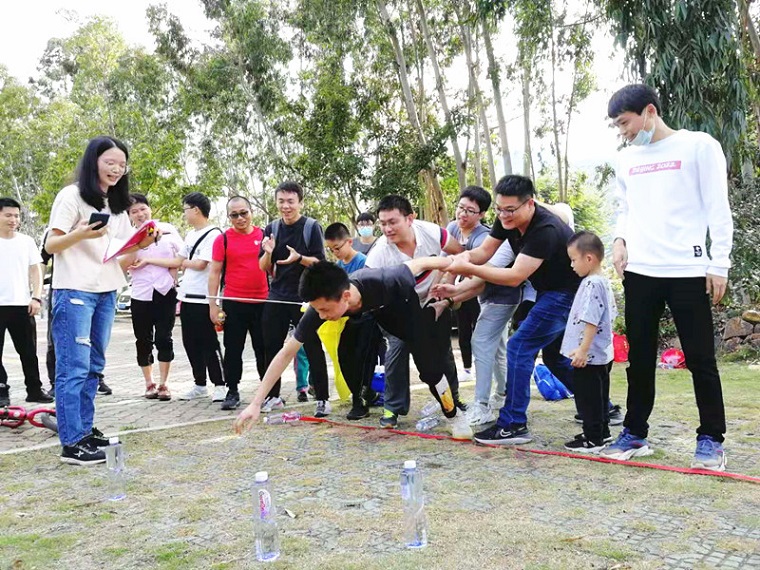 ����˹8040����