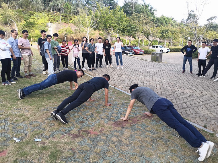 ����˹8040����