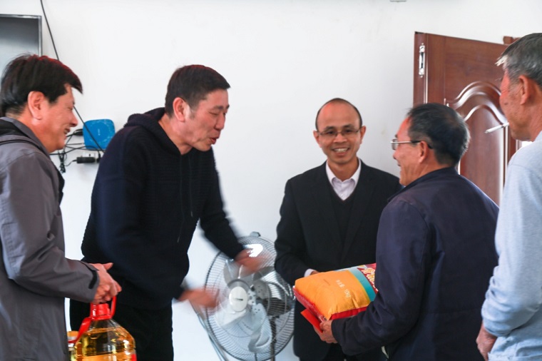 ����˹8040����